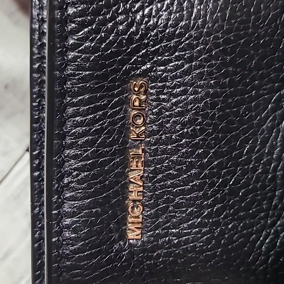 NWT Michael Kor Bedford Medium Black Peeble Tote Bag Cream Handles - Picture 3 of 13